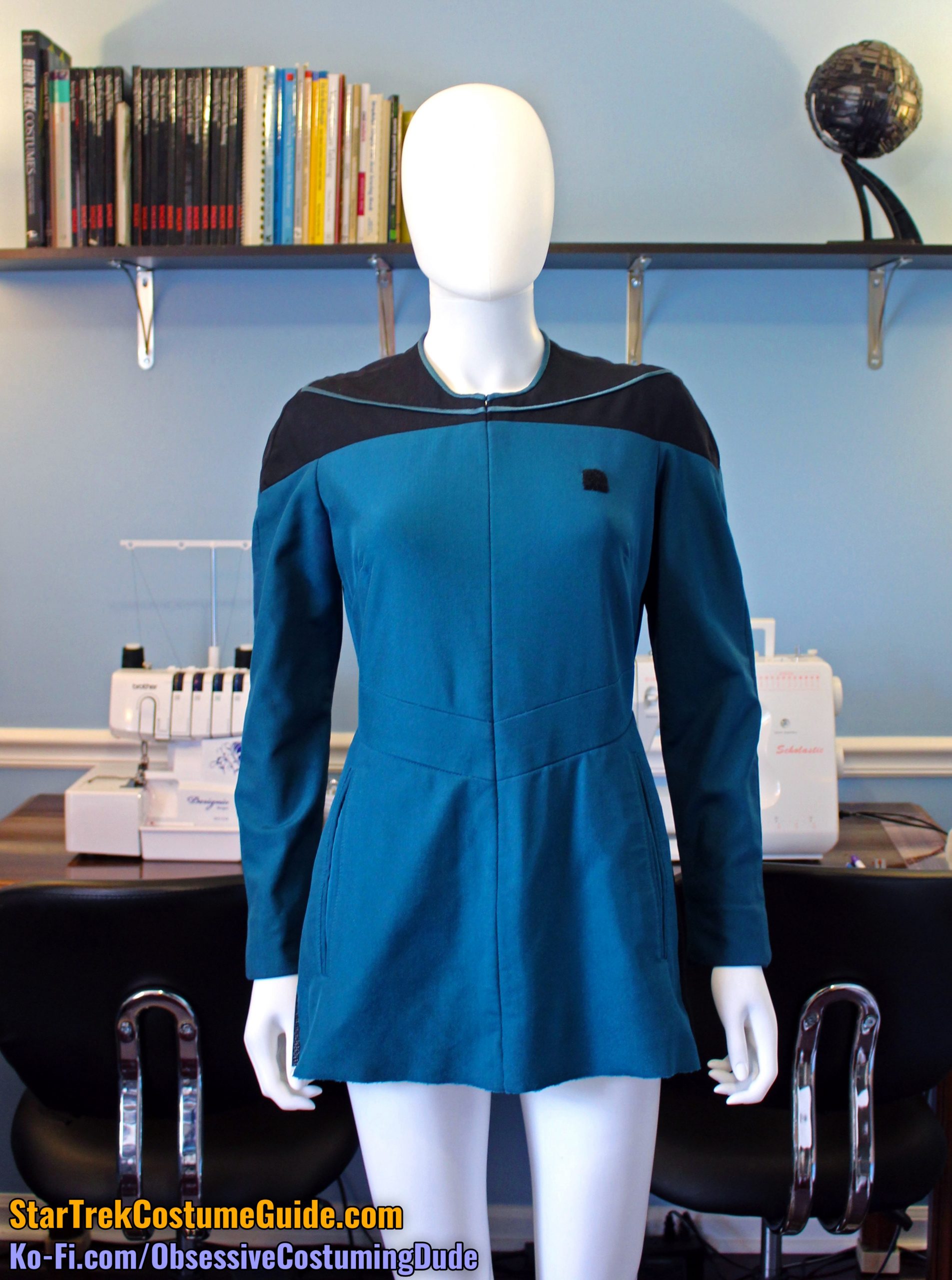 Free TNG medical smock pattern download - Star Trek Costume Guide