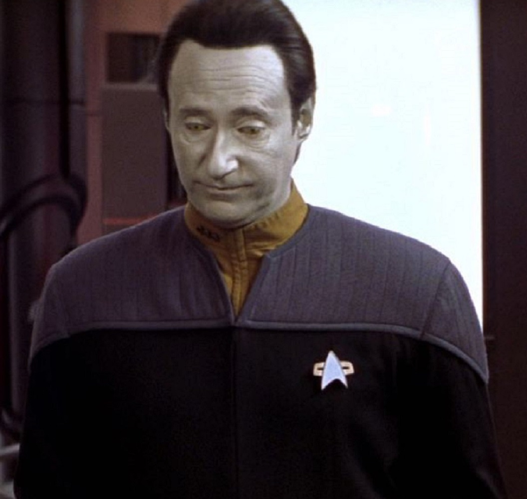 Data uniform - Star Trek Costume Guide